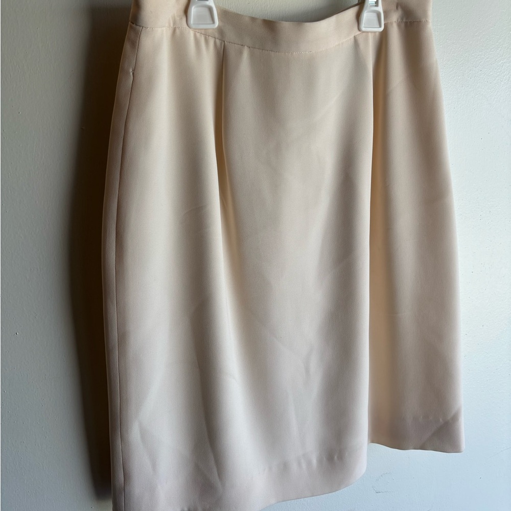 100% Pure SILK WORTH Elegant Cream Skirt